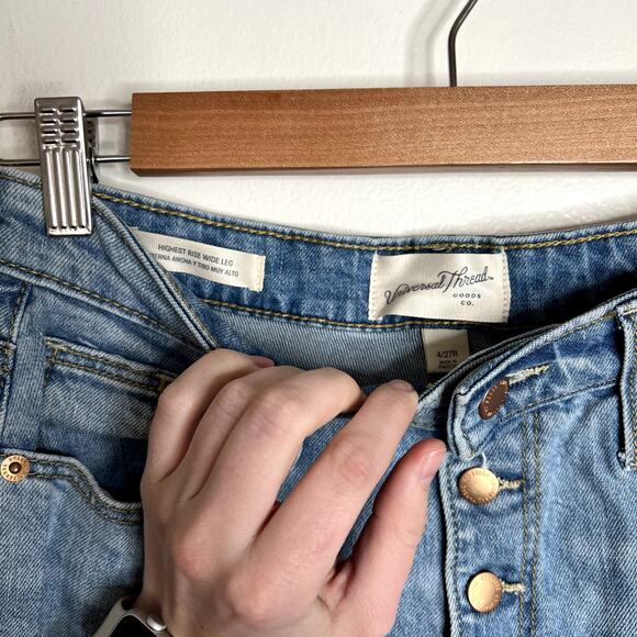 NWT Universal Thread Highest Rise Wide Leg Jeans LAST CALL - Picture 2 of 4